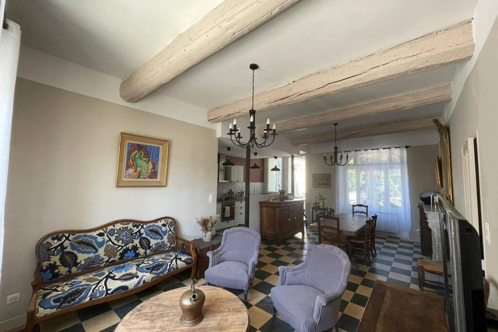 Maison Rosiris Перн-ле-Фонтен Экстерьер фото